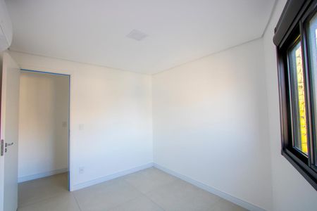 Apartamento à venda com 90m², 3 quartos e 2 vagas Apartamento à venda com 90m², 3 quartos e 2 vagasQuarto 1