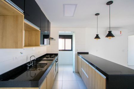 Apartamento à venda com 90m², 3 quartos e 2 vagas Apartamento à venda com 90m², 3 quartos e 2 vagasCozinha