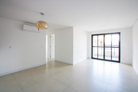 Apartamento à venda com 90m², 3 quartos e 2 vagas Apartamento à venda com 90m², 3 quartos e 2 vagasSala