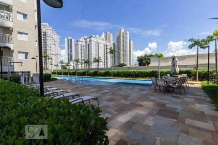 Apartamento à venda com 82m², 3 quartos e 2 vagas Apartamento à venda com 82m², 3 quartos e 2 vagasPiscina