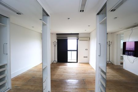 Apartamento para alugar com 305m², 4 quartos e 3 vagas Apartamento para alugar com 305m², 4 quartos e 3 vagasSuíte 2