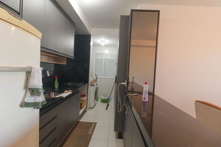 Apartamento para alugar com 64m², 2 quartos e 1 vaga Apartamento para alugar com 64m², 2 quartos e 1 vagaCozinha e Área de Serviço
