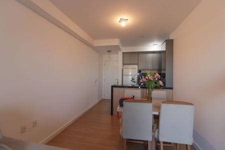 Apartamento para alugar com 64m², 2 quartos e 1 vaga Apartamento para alugar com 64m², 2 quartos e 1 vagaSala