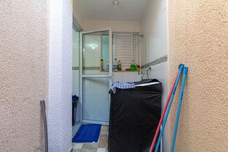 Apartamento à venda com 64m², 3 quartos e 1 vaga Apartamento à venda com 64m², 3 quartos e 1 vagaÁrea de Serviço