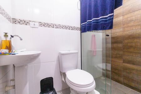 Apartamento à venda com 64m², 3 quartos e 1 vaga Apartamento à venda com 64m², 3 quartos e 1 vagaBanheiro da Suíte