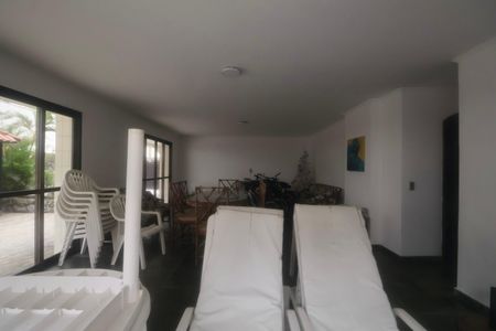 Apartamento para alugar com 150m², 4 quartos e 2 vagas Apartamento para alugar com 150m², 4 quartos e 2 vagasÁrea comum - Salão de festas