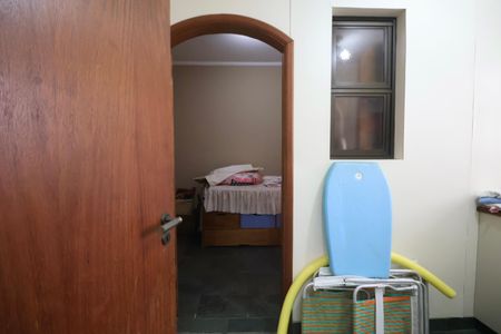 Apartamento para alugar com 150m², 4 quartos e 2 vagas Apartamento para alugar com 150m², 4 quartos e 2 vagasÁrea de Serviço