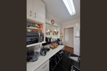 Apartamento à venda com 55m², 2 quartos e 2 vagas Apartamento à venda com 55m², 2 quartos e 2 vagasCozinha