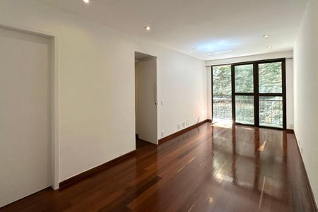 Sala de apartamento para alugar com 2 quartos, 70m² em Ipanema, Rio de Janeiro
