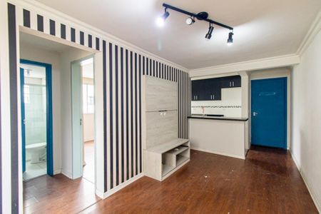 Sala de apartamento para alugar com 2 quartos, 52m² em Novo Mundo, Curitiba