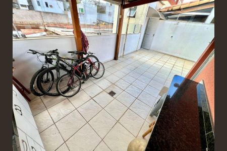 Apartamento para alugar com 125m², 3 quartos e 1 vaga Apartamento para alugar com 125m², 3 quartos e 1 vagaCobertura