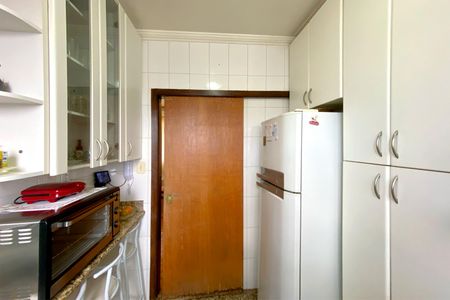 Apartamento à venda com 100m², 3 quartos e 2 vagas Apartamento à venda com 100m², 3 quartos e 2 vagasCozinha
