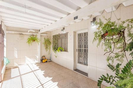 Casa à venda com 111m², 3 quartos e 1 vagaGaragem