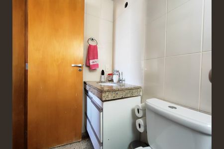 Apartamento à venda com 69m², 3 quartos e 2 vagas Apartamento à venda com 69m², 3 quartos e 2 vagasLavabo