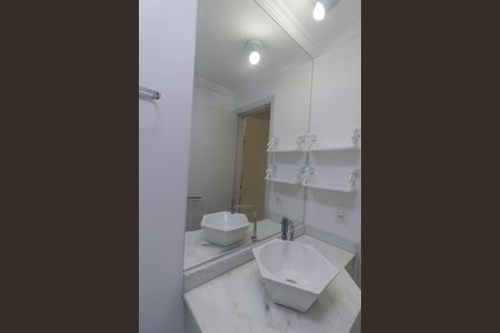 Apartamento à venda com 72m², 3 quartos e 2 vagas Apartamento à venda com 72m², 3 quartos e 2 vagasBanheiro Social