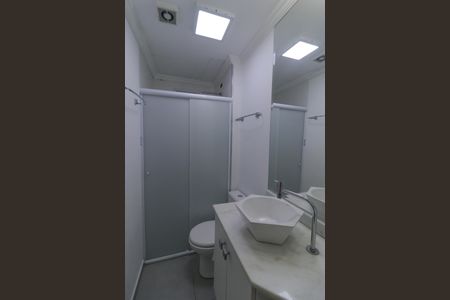 Apartamento à venda com 72m², 3 quartos e 2 vagas Apartamento à venda com 72m², 3 quartos e 2 vagasBanheiro Social