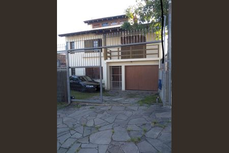 Casa à venda com 200m², 4 quartos e 3 vagasFachada