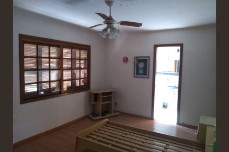 Quarto 3 de casa à venda com 4 quartos, 200m² em Jardim Sabará, Porto Alegre