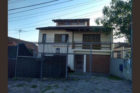 Casa à venda com 200m², 4 quartos e 3 vagasFachada