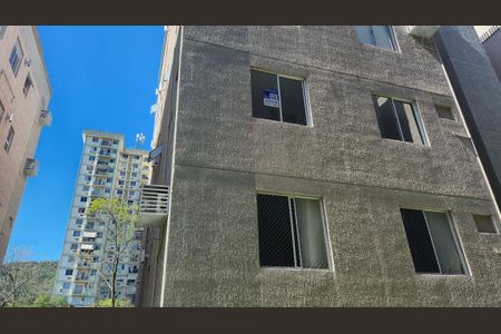 Apartamento para alugar com 45m², 2 quartos e 1 vaga Apartamento para alugar com 45m², 2 quartos e 1 vagaPlaca Instalada