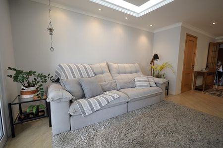 Apartamento à venda com 129m², 3 quartos e 2 vagas Apartamento à venda com 129m², 3 quartos e 2 vagasSala