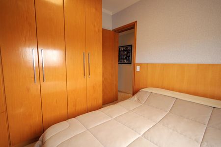 Apartamento à venda com 129m², 3 quartos e 2 vagas Apartamento à venda com 129m², 3 quartos e 2 vagasSuíte 1