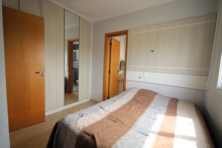 Apartamento à venda com 129m², 3 quartos e 2 vagas Apartamento à venda com 129m², 3 quartos e 2 vagasSuíte 2