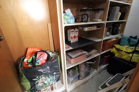 Apartamento à venda com 129m², 3 quartos e 2 vagas Apartamento à venda com 129m², 3 quartos e 2 vagasDispensa