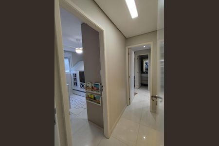 Apartamento à venda com 90m², 2 quartos e 2 vagasCorredor