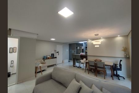 Apartamento à venda com 90m², 2 quartos e 2 vagasSala