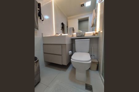 Apartamento à venda com 90m², 2 quartos e 2 vagasBanheiro Social