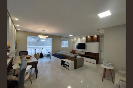 Apartamento à venda com 90m², 2 quartos e 2 vagasSala