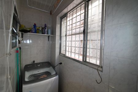 Apartamento à venda com 74m², 2 quartos e sem vagaÁrea de Serviço