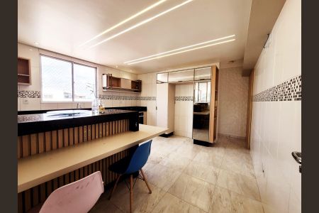 Apartamento à venda com 170m², 3 quartos e 2 vagas