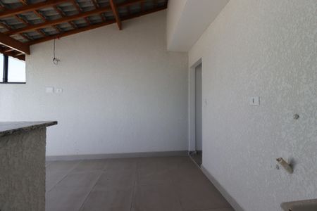 Apartamento à venda com 79m², 2 quartos e 1 vagaÁrea de Serviço