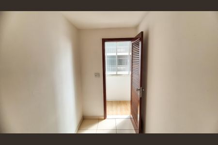 Apartamento à venda com 69m², 2 quartos e 1 vaga Apartamento à venda com 69m², 2 quartos e 1 vagaQuarto de Serviço