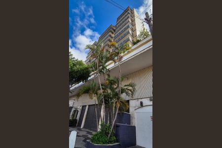 Apartamento à venda com 69m², 2 quartos e 1 vaga Apartamento à venda com 69m², 2 quartos e 1 vagaFachada