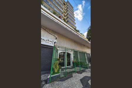 Apartamento à venda com 69m², 2 quartos e 1 vaga Apartamento à venda com 69m², 2 quartos e 1 vagaFachada