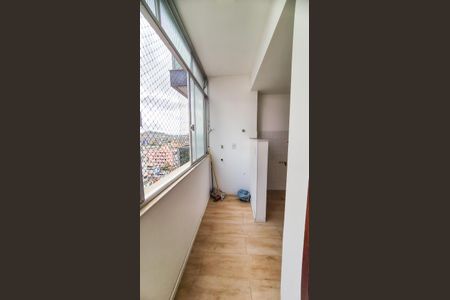 Apartamento à venda com 69m², 2 quartos e 1 vaga Apartamento à venda com 69m², 2 quartos e 1 vagaLavanderia
