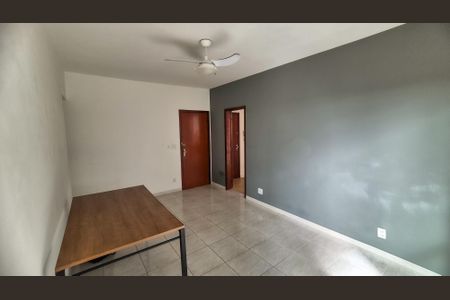 Apartamento à venda com 69m², 2 quartos e 1 vaga Apartamento à venda com 69m², 2 quartos e 1 vagaSala