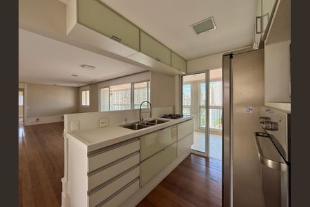 Apartamento à venda com 138m², 3 quartos e 2 vagas Apartamento à venda com 138m², 3 quartos e 2 vagasCozinha