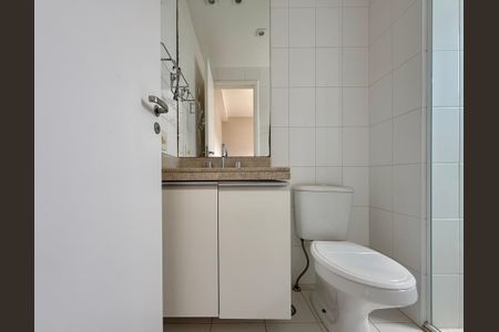 Apartamento à venda com 138m², 3 quartos e 2 vagas Apartamento à venda com 138m², 3 quartos e 2 vagasBanheiro Suíte 3