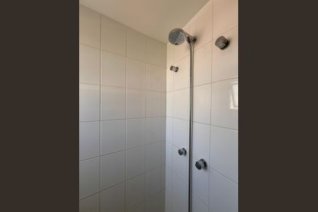 Apartamento à venda com 138m², 3 quartos e 2 vagas Apartamento à venda com 138m², 3 quartos e 2 vagasBanheiro Suíte 1