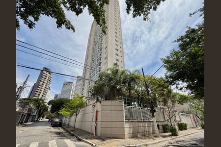 Apartamento à venda com 138m², 3 quartos e 2 vagas Apartamento à venda com 138m², 3 quartos e 2 vagasFachada