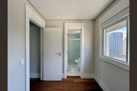 Apartamento à venda com 138m², 3 quartos e 2 vagas Apartamento à venda com 138m², 3 quartos e 2 vagasSuíte 2