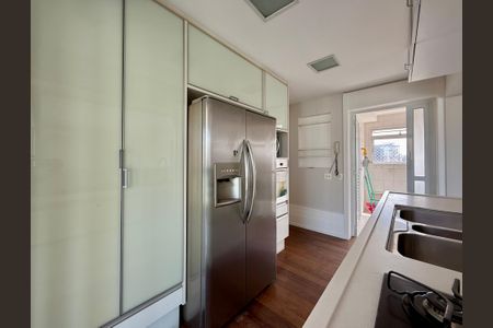 Apartamento à venda com 138m², 3 quartos e 2 vagas Apartamento à venda com 138m², 3 quartos e 2 vagasCozinha