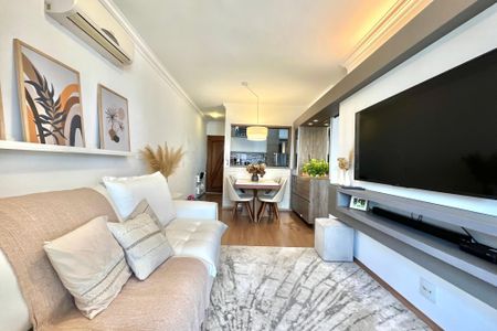 Sala de apartamento à venda com 2 quartos, 61m² em Vila da Saúde, São Paulo
