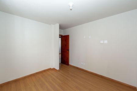 Apartamento à venda com 150m², 3 quartos e 2 vagas Apartamento à venda com 150m², 3 quartos e 2 vagasQuarto 1