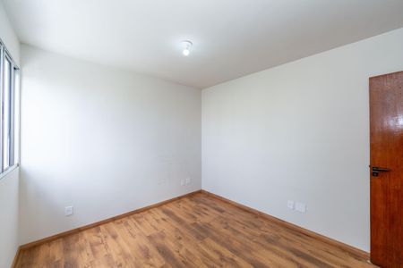 Apartamento à venda com 150m², 3 quartos e 2 vagas Apartamento à venda com 150m², 3 quartos e 2 vagasSuíte