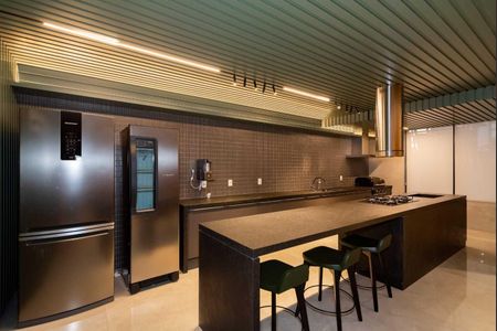 Apartamento à venda com 130m², 4 quartos e 3 vagas